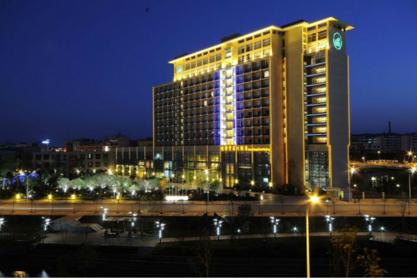 曲靖官房大酒店  