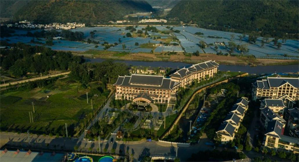 新平戛洒外滩豪生酒店